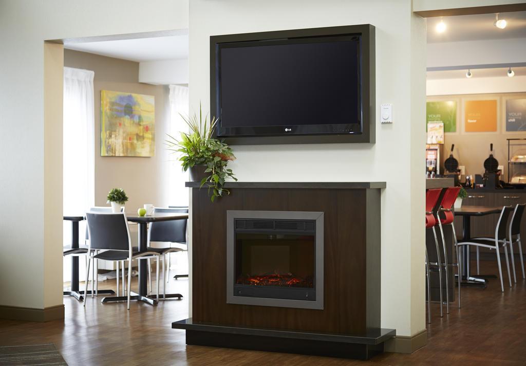 Comfort Inn East Moncton Zewnętrze zdjęcie