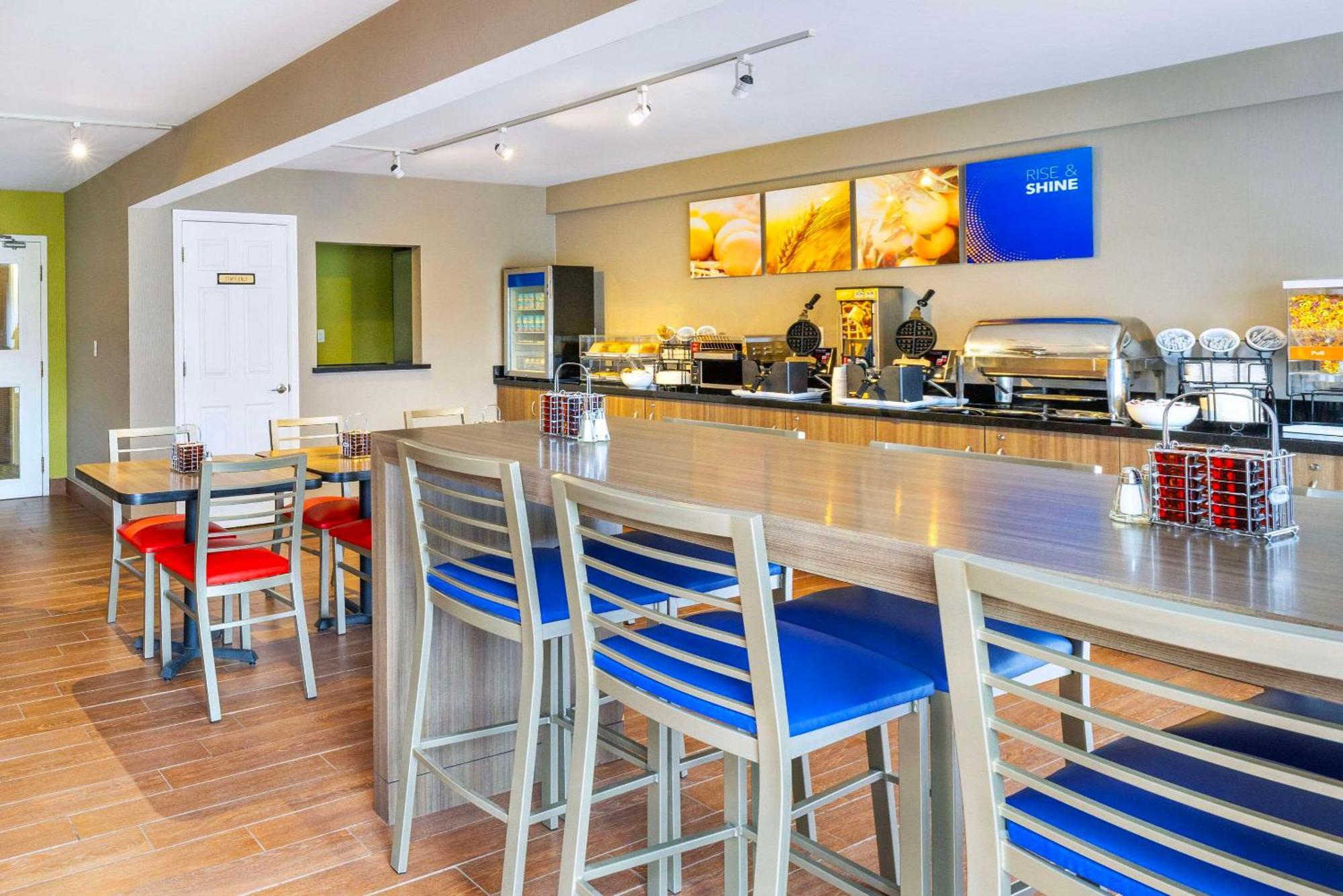 Comfort Inn East Moncton Zewnętrze zdjęcie
